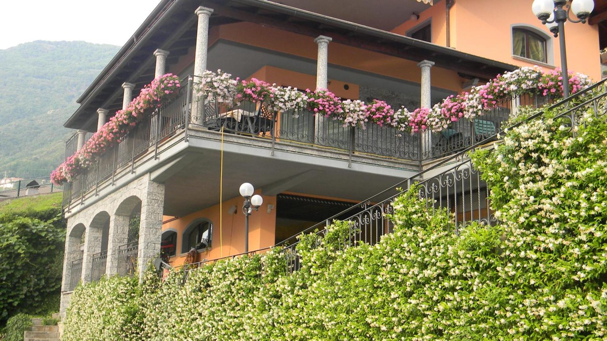 B&B Villa Anita Bellano Eksteriør billede